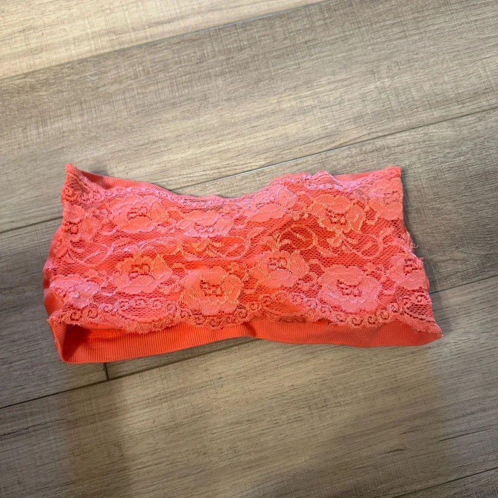 Anemone Vibrant Coral Lace Bandeau in size medium
